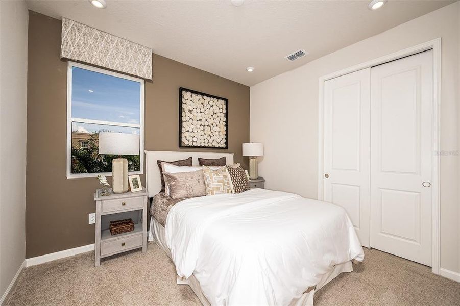 Furnished interior view inside a new home in Sanderling, Palmetto (Image 7).