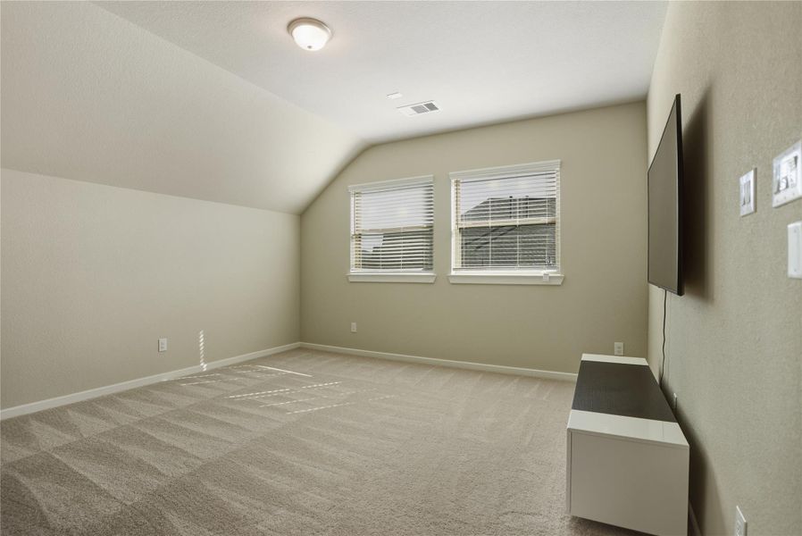 Spacious, unfurnished interior of a new home in , Fulshear (Image 26). Spacious, unfurnished interior of a new home in , Fulshear (Image 26).