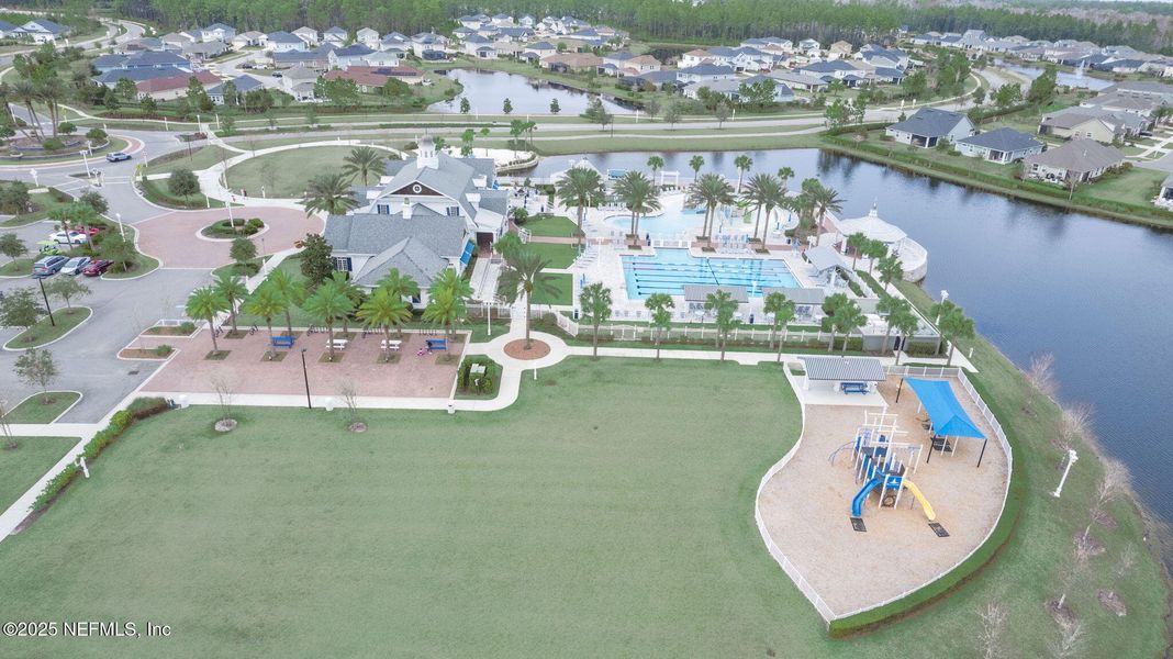 Image 59 of a home in Beacon Lake.