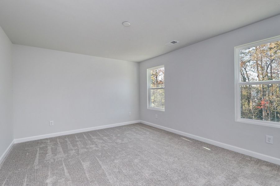 Spacious, unfurnished interior of a new home in Jordan Grove, Conway (Image 20).
