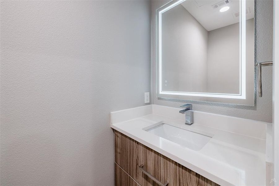 Close-up of interior finishes inside a home in , Fort Worth (Image 16). Close-up of interior finishes inside a home in , Fort Worth (Image 16).