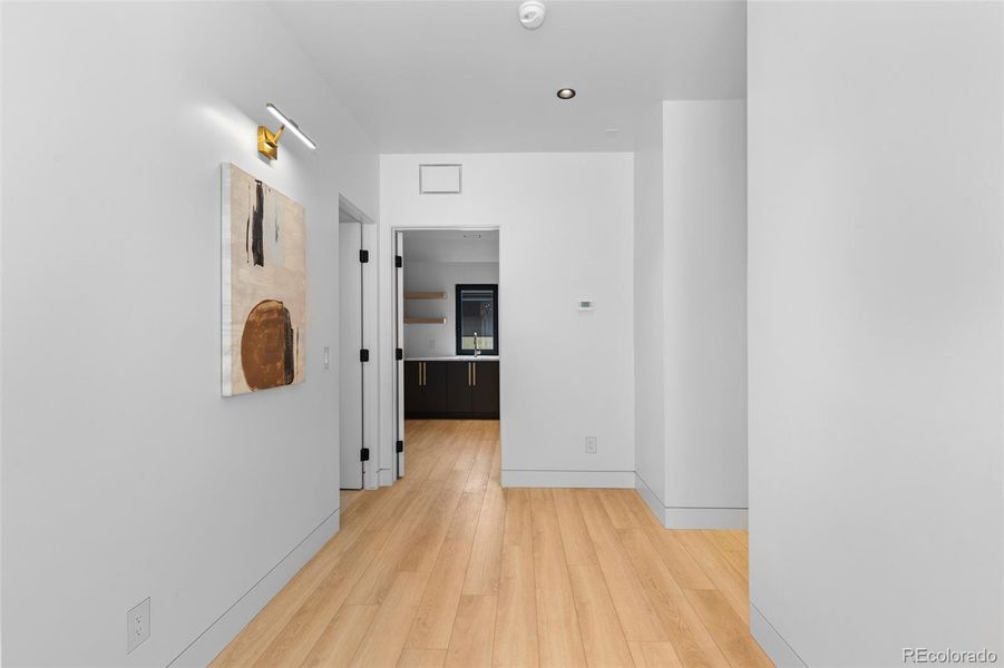 Spacious, unfurnished interior of a new home in , Denver (Image 22).