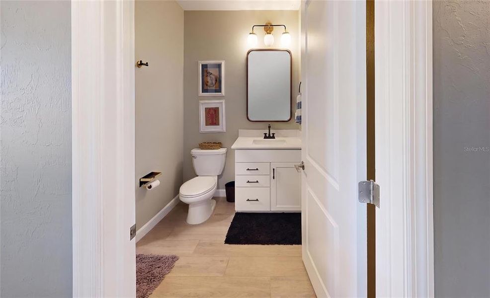 Furnished interior view inside a new home in , Lakewood Ranch (Image 54).