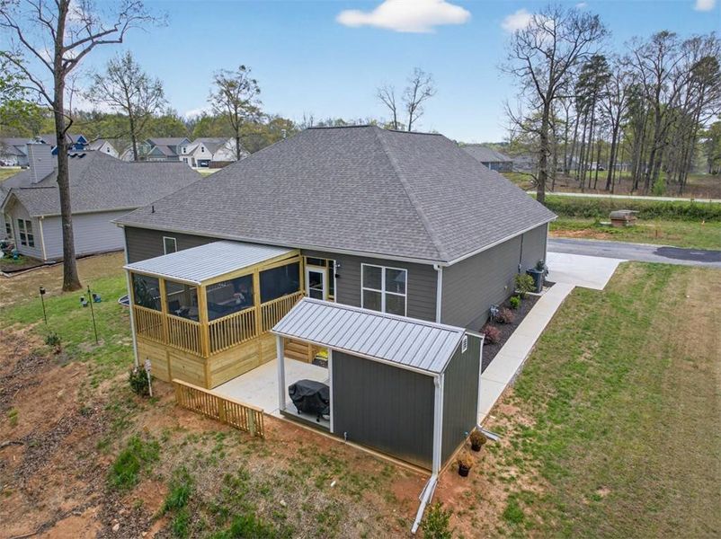 Exterior details and patio area of a home in , Hartwell (Image 19).