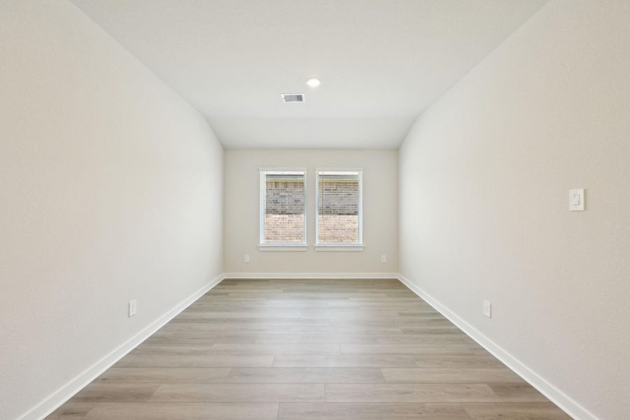 Photo is not of the actual home but is an inspirational photo of builder’s model home and may depict options, furnishings, and/or decorator features that are not included.