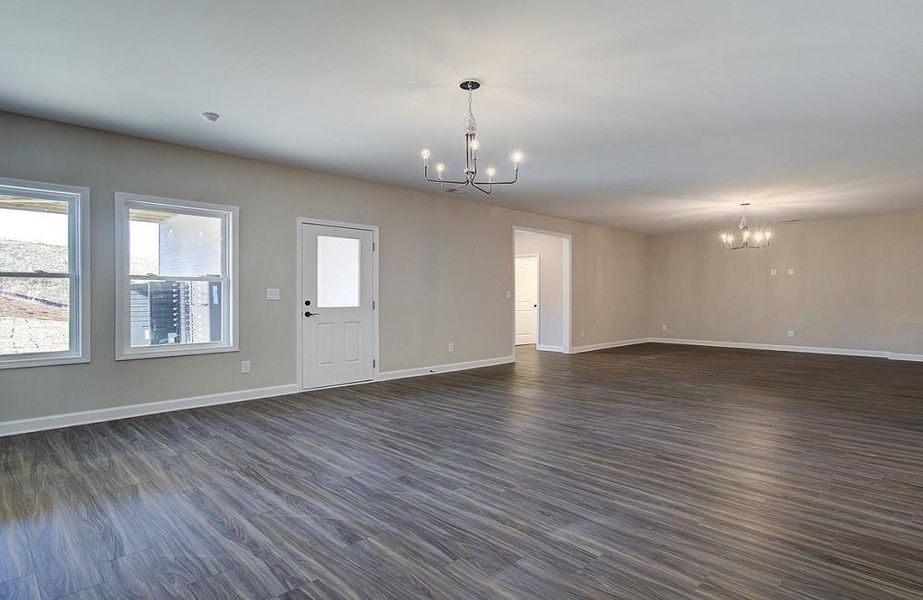 Spacious, unfurnished interior of a new home in Courtyards at Traditions, Cumming (Image 20).