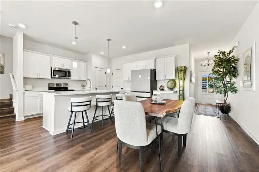 Furnished interior view inside a new home in , Jasper (Image 38).