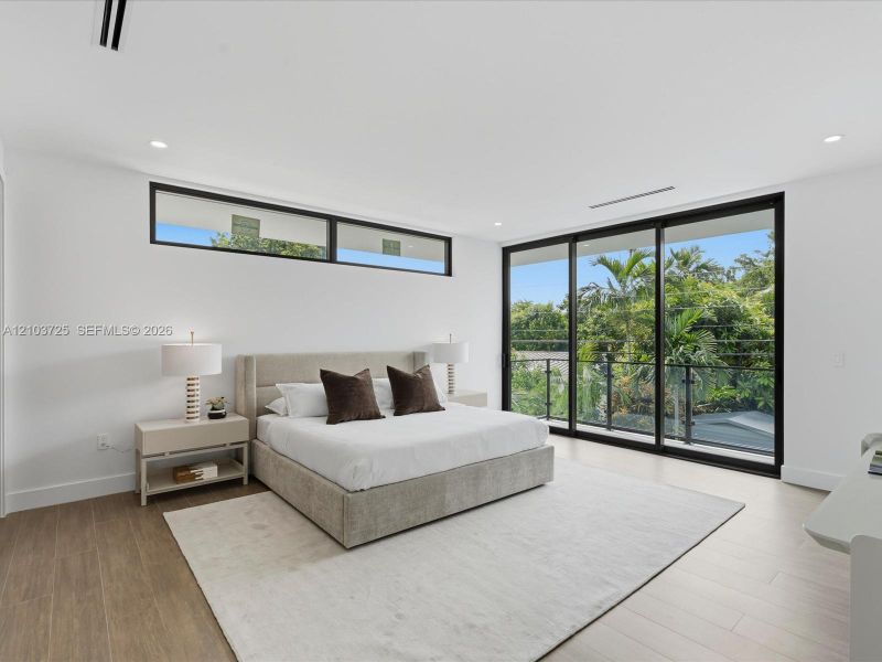 Furnished interior view inside a new home in , Miami (Image 38).