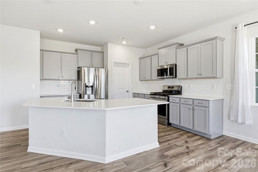 Furnished interior view inside a new home in Elizabeth, Fort Mill (Image 6).