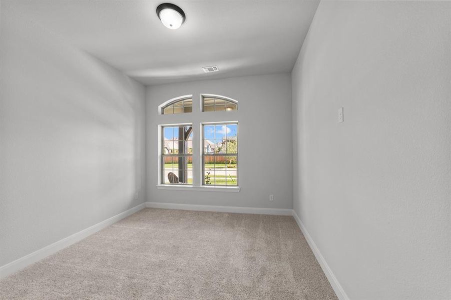 Spacious, unfurnished interior of a new home in South Pointe Manor Series, Mansfield (Image 21). Spacious, unfurnished interior of a new home in South Pointe Manor Series, Mansfield (Image 21).