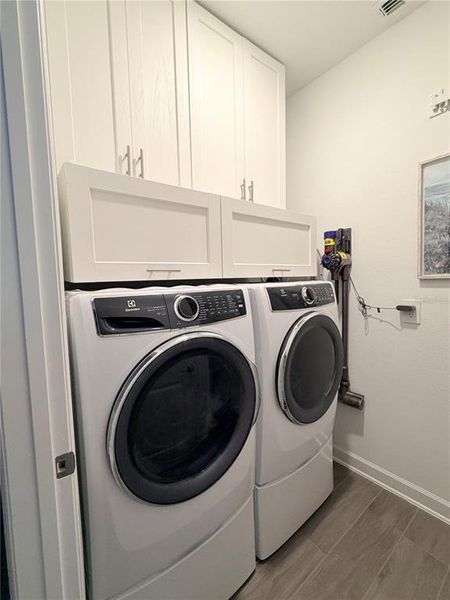 Close-up of interior finishes inside a home in , Orlando (Image 21).
