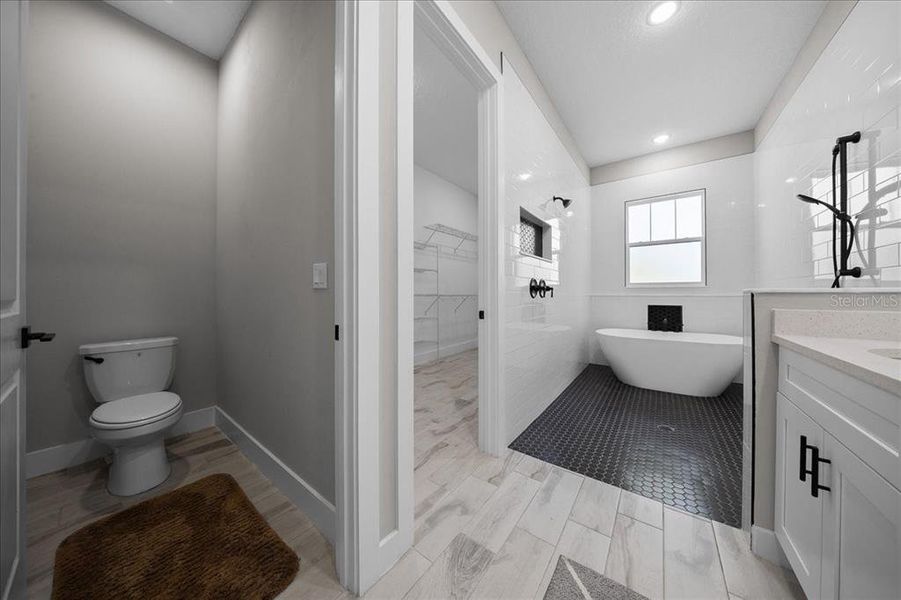 Furnished interior view inside a new home in , Ocala (Image 6).