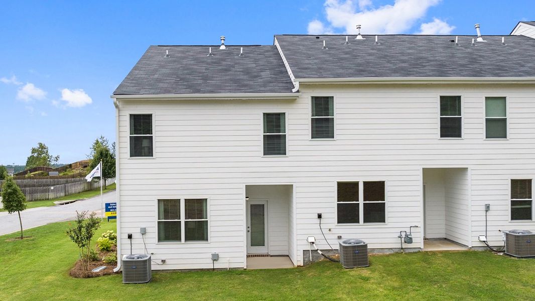 Representative exterior details of a home built from the Maywood 3 by D.R. Horton in The Parish at Flat Rock Townhomes, Graniteville (Image 4).