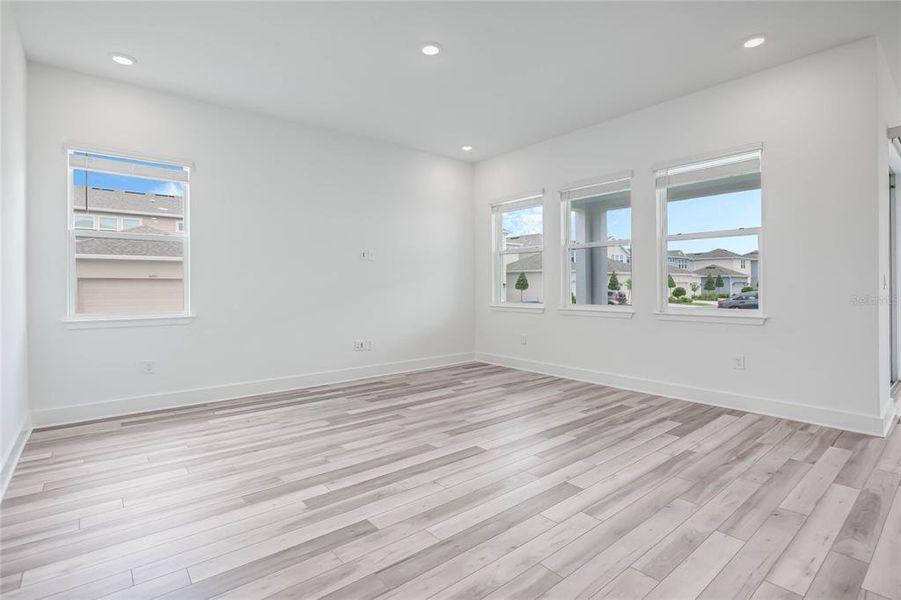 Spacious, unfurnished interior of a new home in Northlake At Ovation, Winter Garden (Image 25). Spacious, unfurnished interior of a new home in Northlake At Ovation, Winter Garden (Image 25).