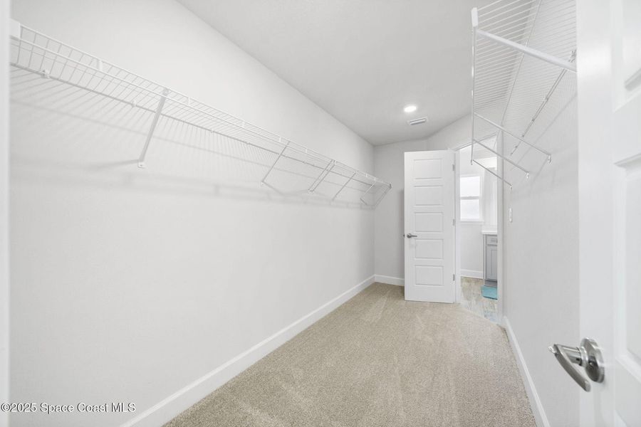 Spacious, unfurnished interior of a new home in Palm Bay, Palm Bay (Image 22).