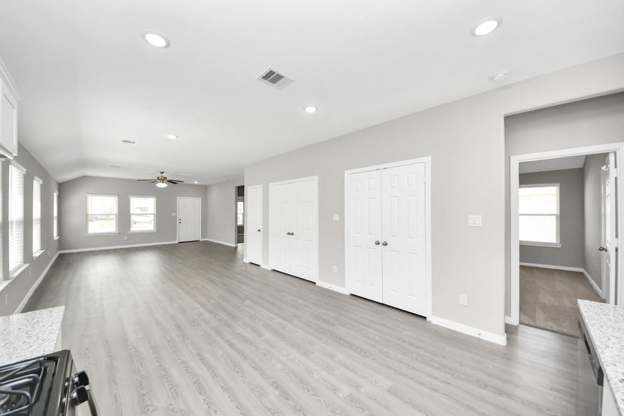 Image 5 of a home in . Image 5 of a home in .