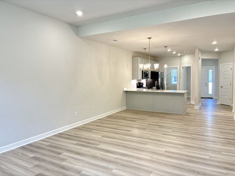 Spacious, unfurnished interior of a new home in Holly Ridge, Greenville (Image 12). Spacious, unfurnished interior of a new home in Holly Ridge, Greenville (Image 12).