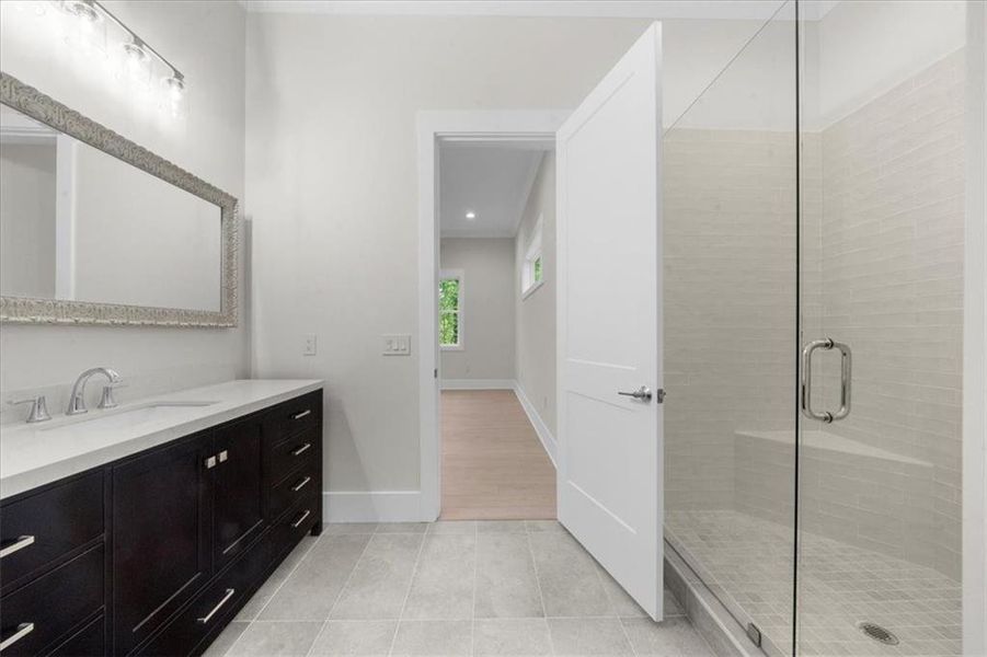 Furnished interior view inside a new home in , Gainesville (Image 10).