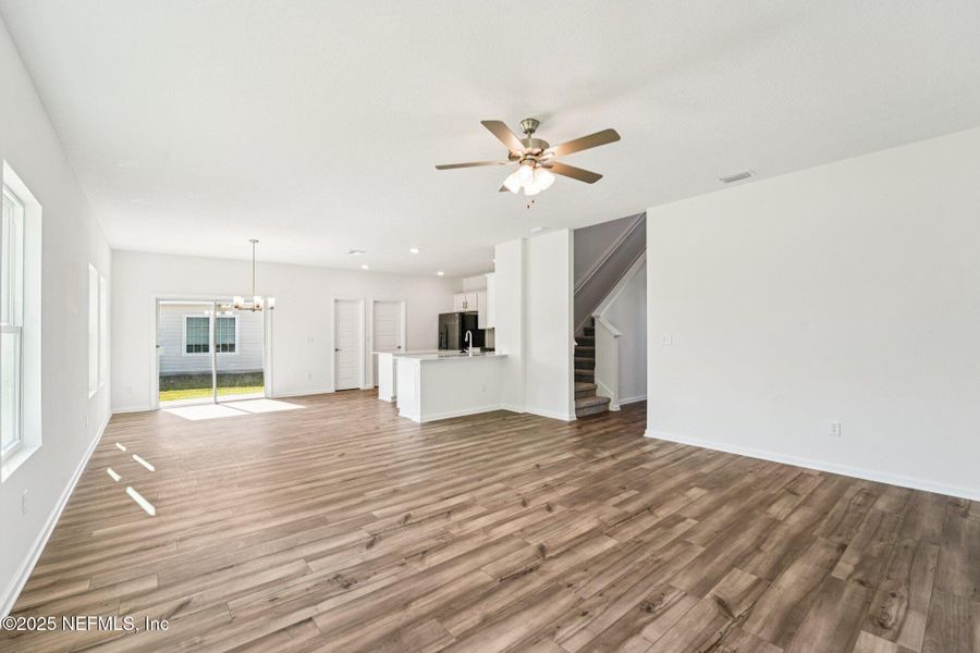 Spacious, unfurnished interior of a new home in Panther Creek, Jacksonville (Image 21).