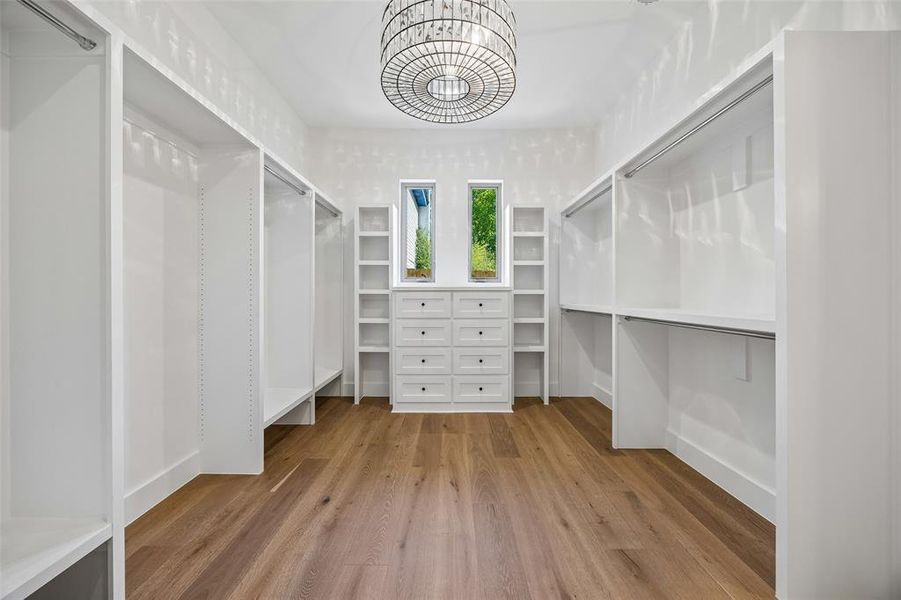 Spacious, unfurnished interior of a new home in , Dallas (Image 25). Spacious, unfurnished interior of a new home in , Dallas (Image 25).