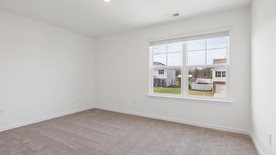 Spacious, unfurnished interior of a new home in Whispering Springs, Maryville (Image 25).