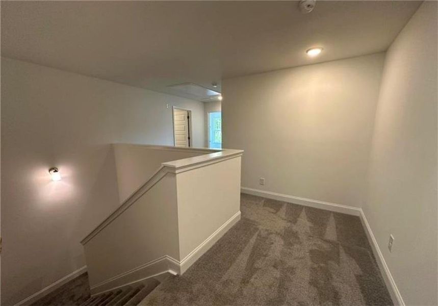 Spacious, unfurnished interior of a new home in Mulberry Summit, Flowery Branch (Image 14).