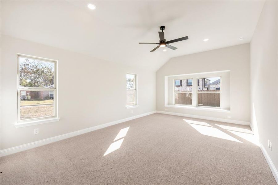 Spacious, unfurnished interior of a new home in Anderson Crossing, Trenton (Image 15).