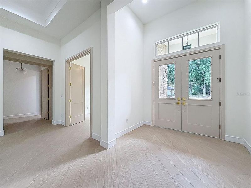 Spacious, unfurnished interior of a new home in , Homosassa (Image 56). Spacious, unfurnished interior of a new home in , Homosassa (Image 56).