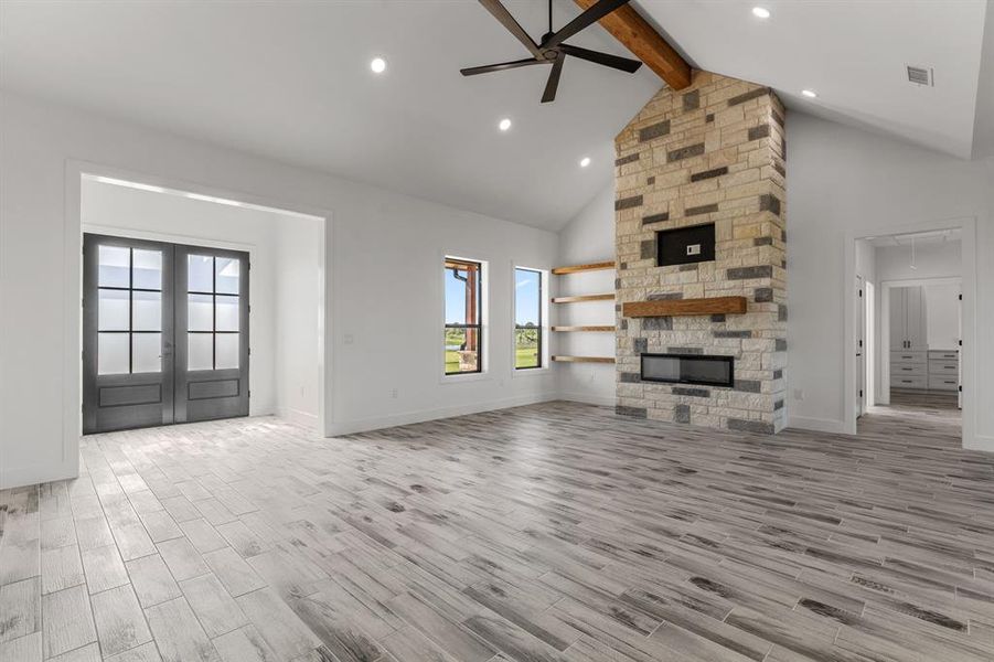 Spacious, unfurnished interior of a new home in , Wichita Falls (Image 19).