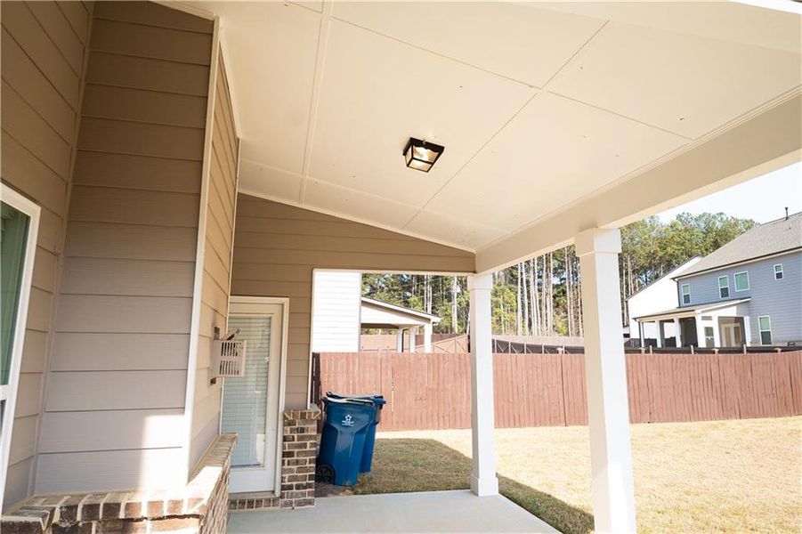 Exterior details and patio area of a home in Canterbury Reserve, Lawrenceville (Image 21).