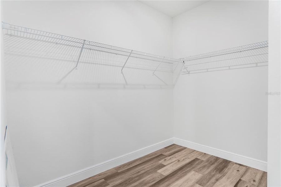 Spacious, unfurnished interior of a new home in , Ocala (Image 36).