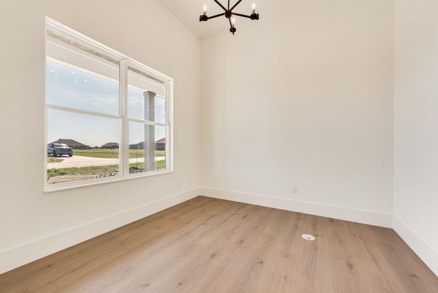 Spacious, unfurnished interior of a new home in , Caddo Mills (Image 19).