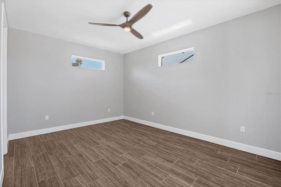 Spacious, unfurnished interior of a new home in , Rotonda West (Image 16).