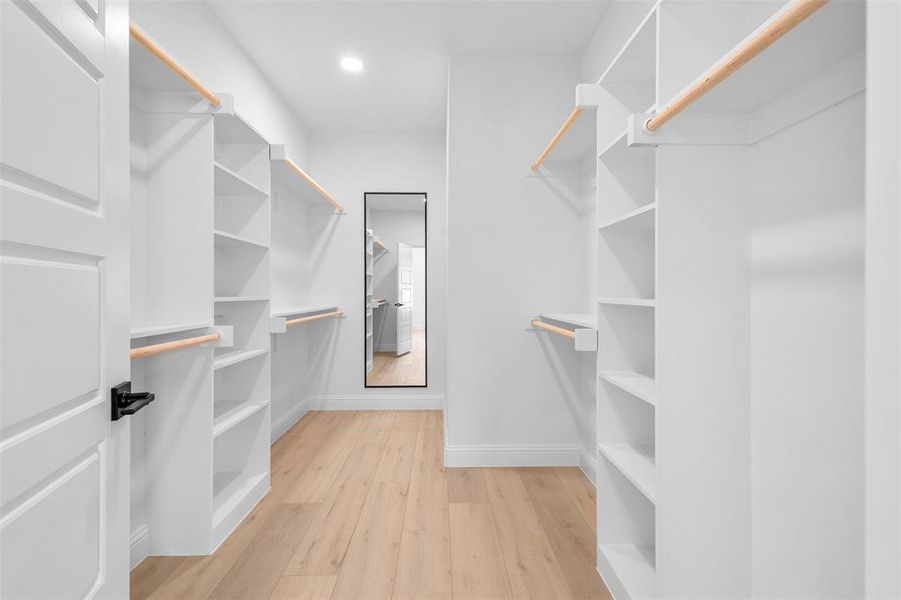 Furnished interior view inside a new home in , Fort Worth (Image 10). Furnished interior view inside a new home in , Fort Worth (Image 10).