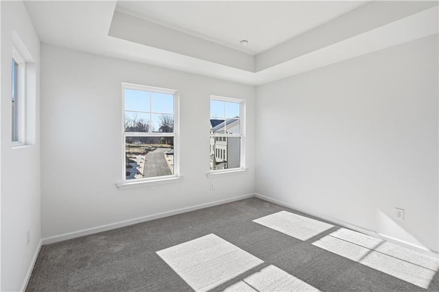 Spacious, unfurnished interior of a new home in Rosewood Farm, Lawrenceville (Image 29).