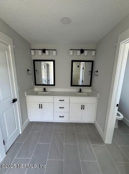 Image 32 of a home in . Image 32 of a home in .