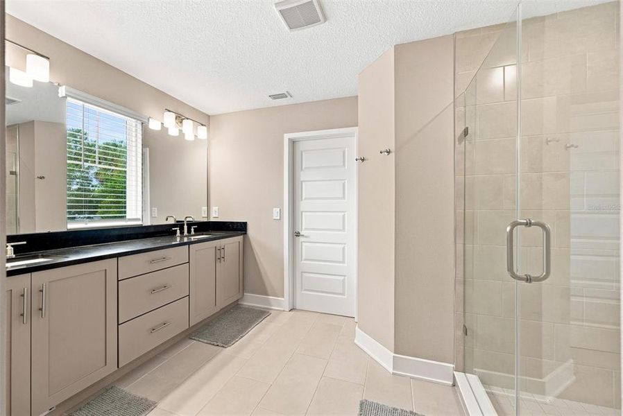 Furnished interior view inside a new home in , Tampa (Image 52). Furnished interior view inside a new home in , Tampa (Image 52).