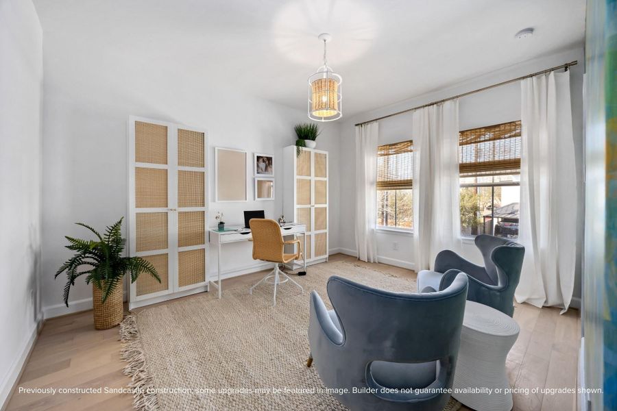 A flexible, light-filled space for whatever life brings—work, wellness, or winding down. Style it your way, then make it evolve with you.