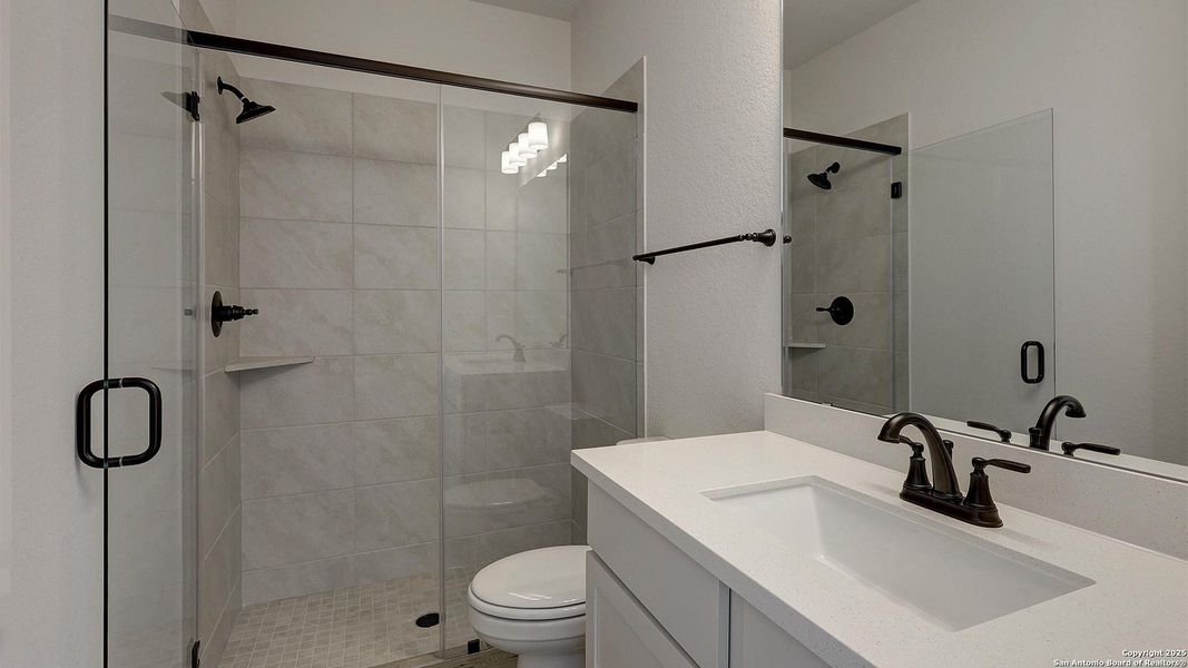 Furnished interior view inside a new home in Esperanza 50', Boerne (Image 6).