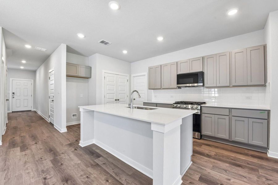 Furnished interior view inside a new home in Trinity Ranch, Elgin (Image 11).