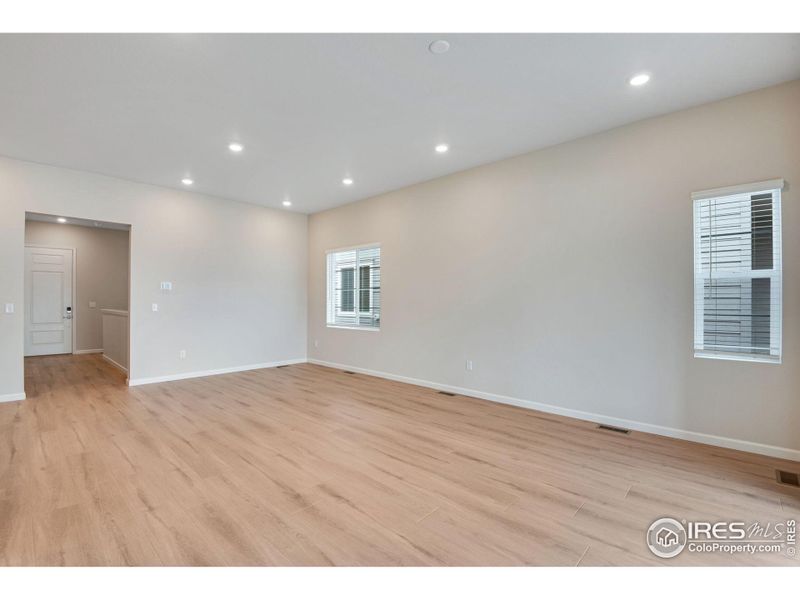 Spacious, unfurnished interior of a new home in Westside Crossing Paired Homes, Berthoud (Image 19).