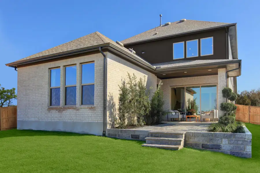 Westheimer B Rear Exterior