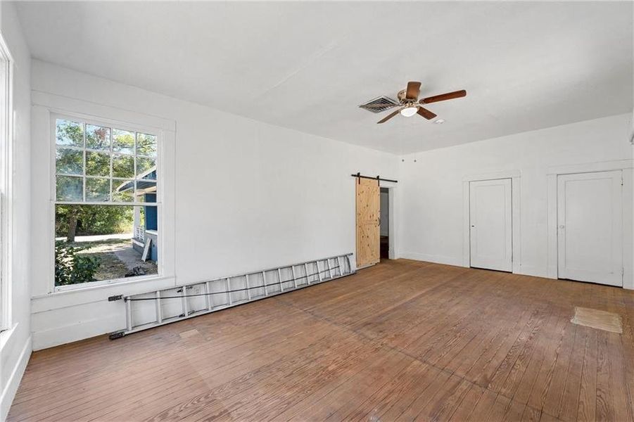 Spacious, unfurnished interior of a new home in , Marlin (Image 21). Spacious, unfurnished interior of a new home in , Marlin (Image 21).