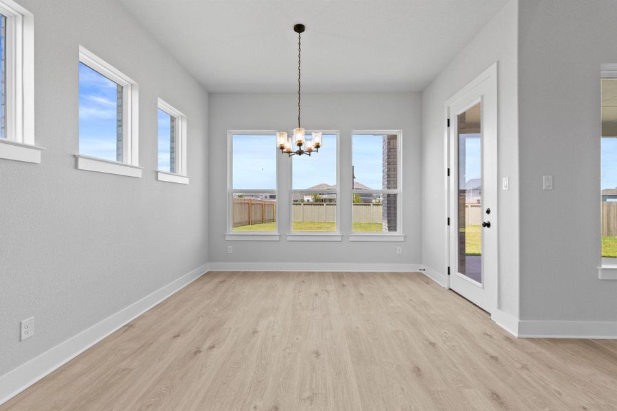 Casual Dining off of Kitchen Casual Dining off of Kitchen