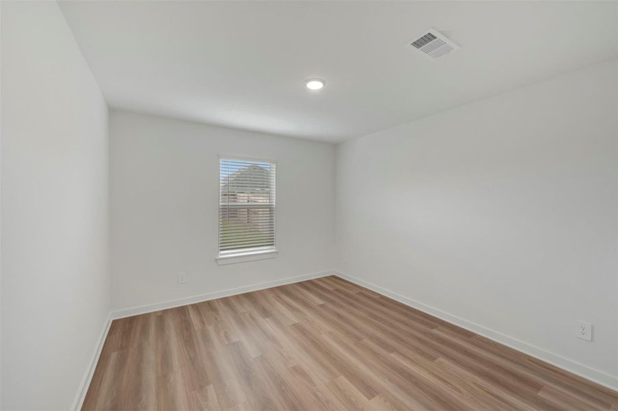 Spacious, unfurnished interior of a new home in Magnolia Ridge, Magnolia (Image 22). Spacious, unfurnished interior of a new home in Magnolia Ridge, Magnolia (Image 22).