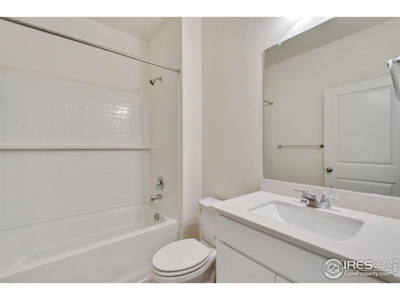 Furnished interior view inside a new home in Northridge Estates, Greeley (Image 5). Furnished interior view inside a new home in Northridge Estates, Greeley (Image 5).