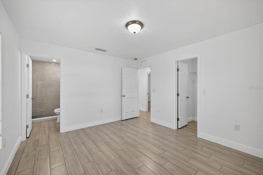 Spacious, unfurnished interior of a new home in , Holiday (Image 12). Spacious, unfurnished interior of a new home in , Holiday (Image 12).