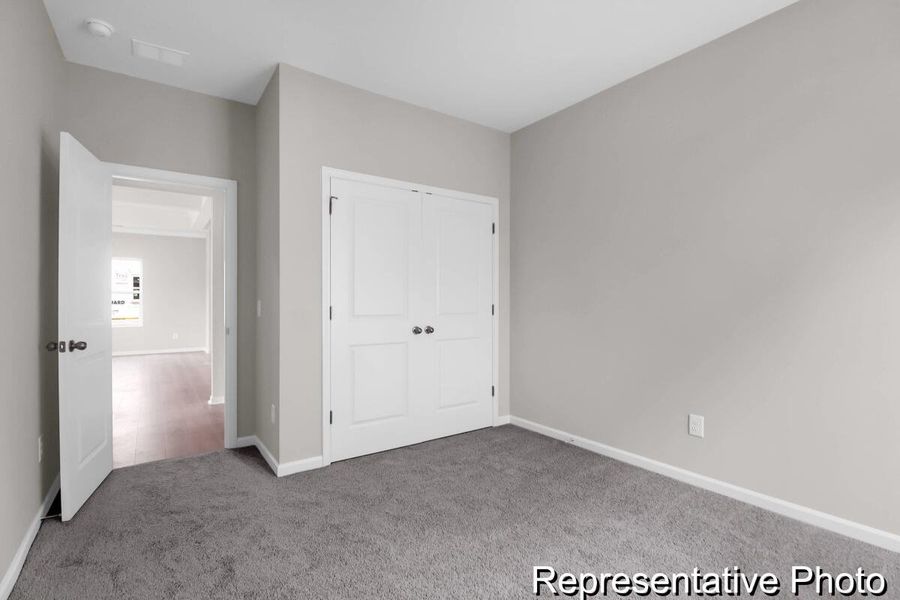 Spacious, unfurnished interior of a new home in , Ravenel (Image 13).