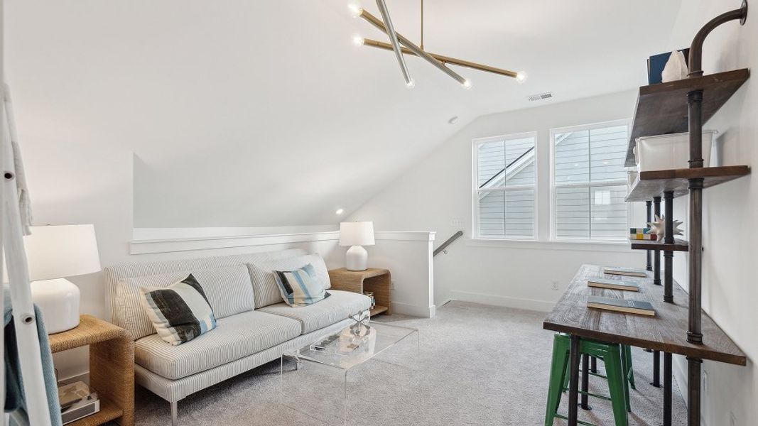 2663 Hayden Loft 3of3 F2 073125