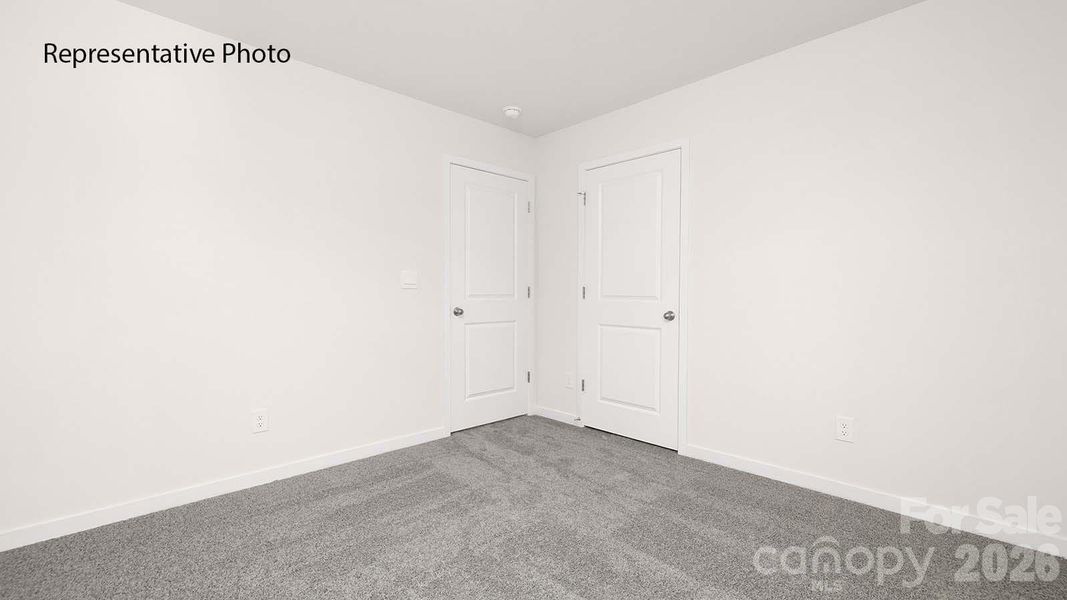 Spacious, unfurnished interior of a new home in Woodhaven at Chester, Chester (Image 16).